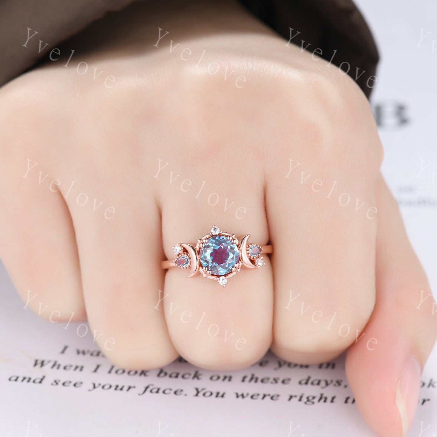 Round alexandrite ring vintage cluster ring 18k rose gold unique engagement ring retro moon star diamond promise wedding ring celestial gift