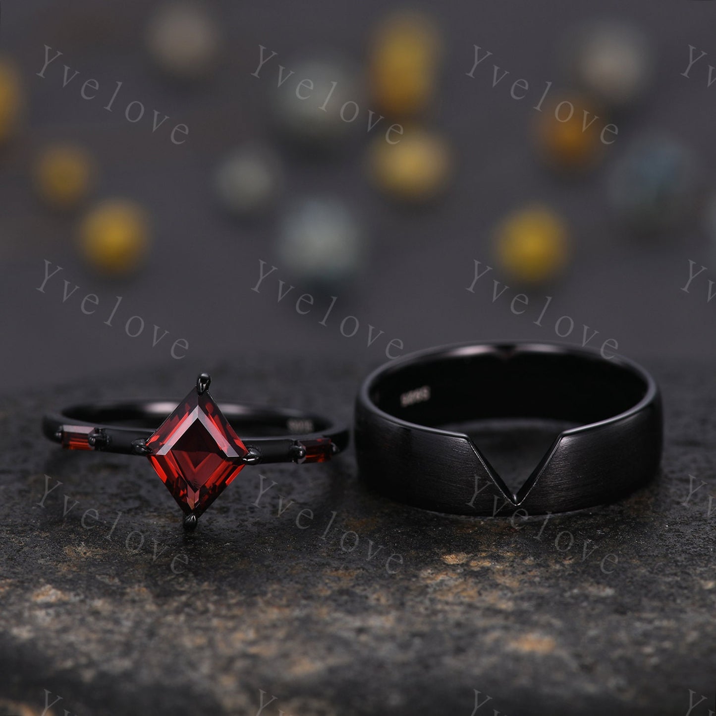 Vintage lozenge Garnet Couples Ring Black Gold Matching Ring Set His and Hers Wedding Band Promise Ring For Men For Women Natural Gemstone