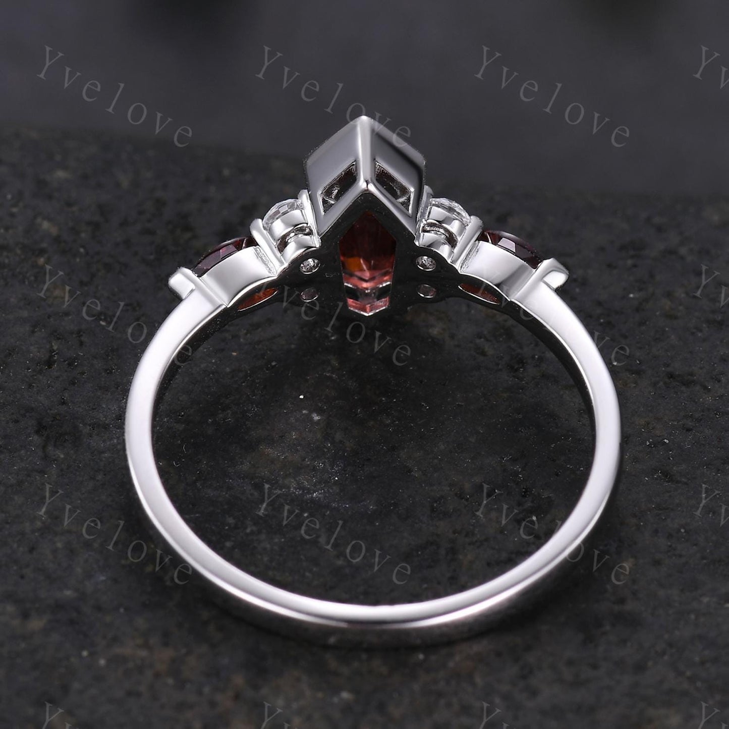 Art Deco Coffin Kite Cut Red Garnet Engagement Ring,Unique Garnet Ring,Diamond Stacking Matching Band Silver Promise Ring Anniversary Gift
