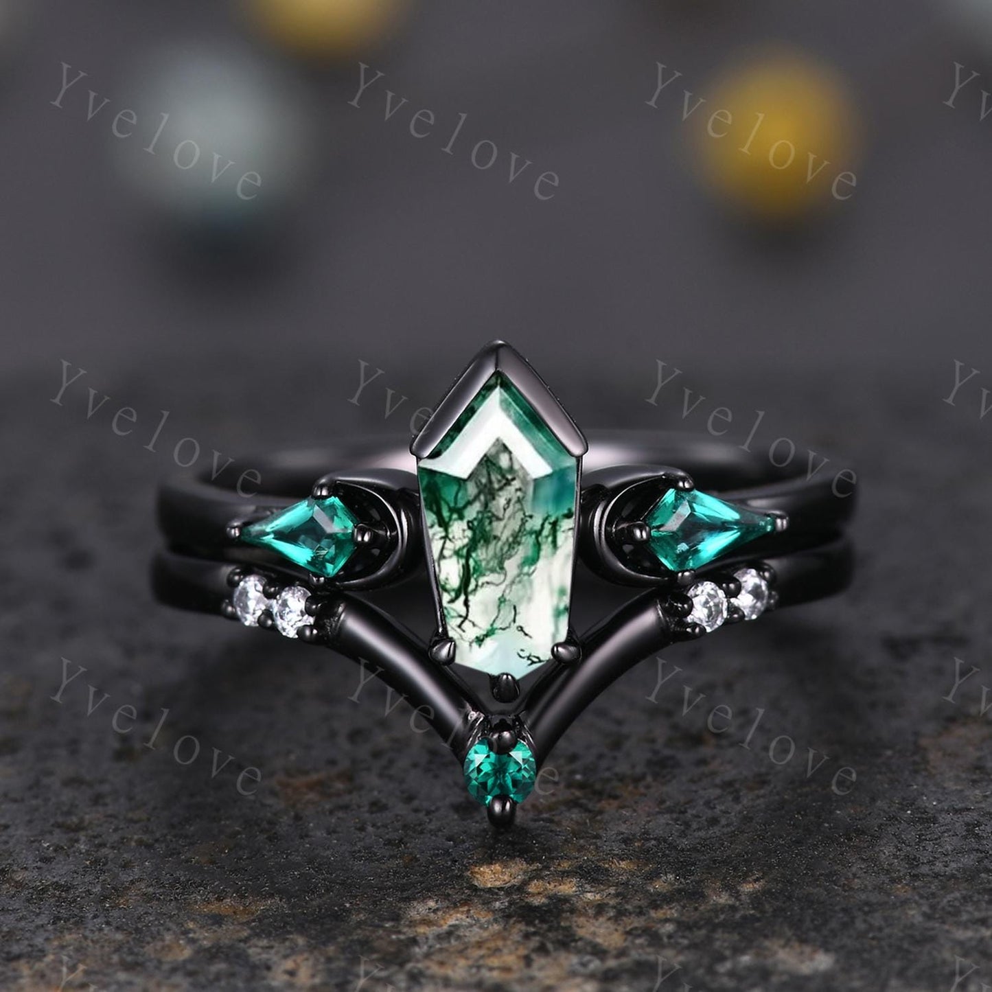 Gothic Coffin Cut Moss Agate Engagement Ring,Unique Natural Agate Ring,Kite Green Emerald Ring,Black Gold Moon Band Promise Gift Bridal Ring