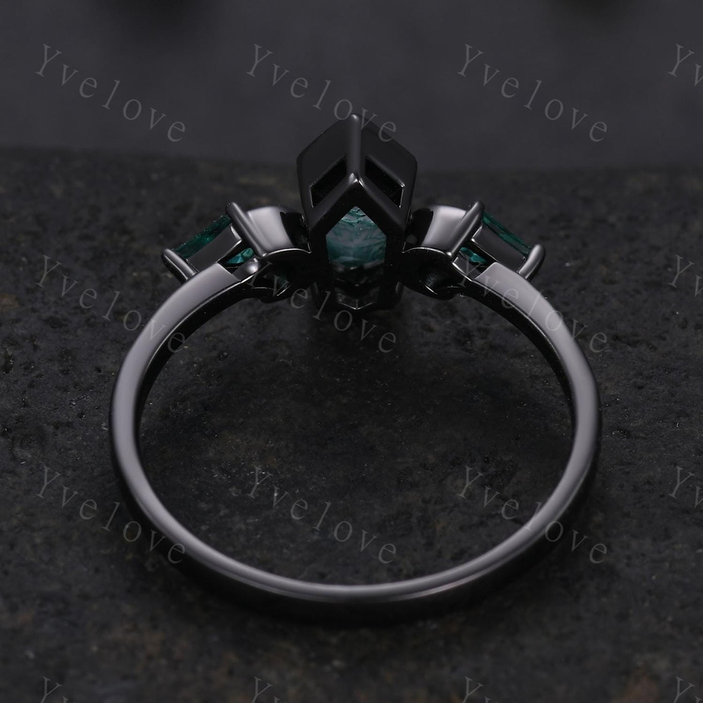 Gothic Coffin Cut Moss Agate Engagement Ring,Unique Natural Agate Ring,Kite Green Emerald Ring,Black Gold Moon Band Promise Gift Bridal Ring