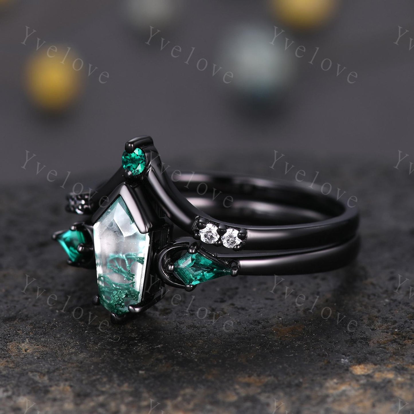 Gothic Coffin Cut Moss Agate Engagement Ring,Unique Natural Agate Ring,Kite Green Emerald Ring,Black Gold Moon Band Promise Gift Bridal Ring