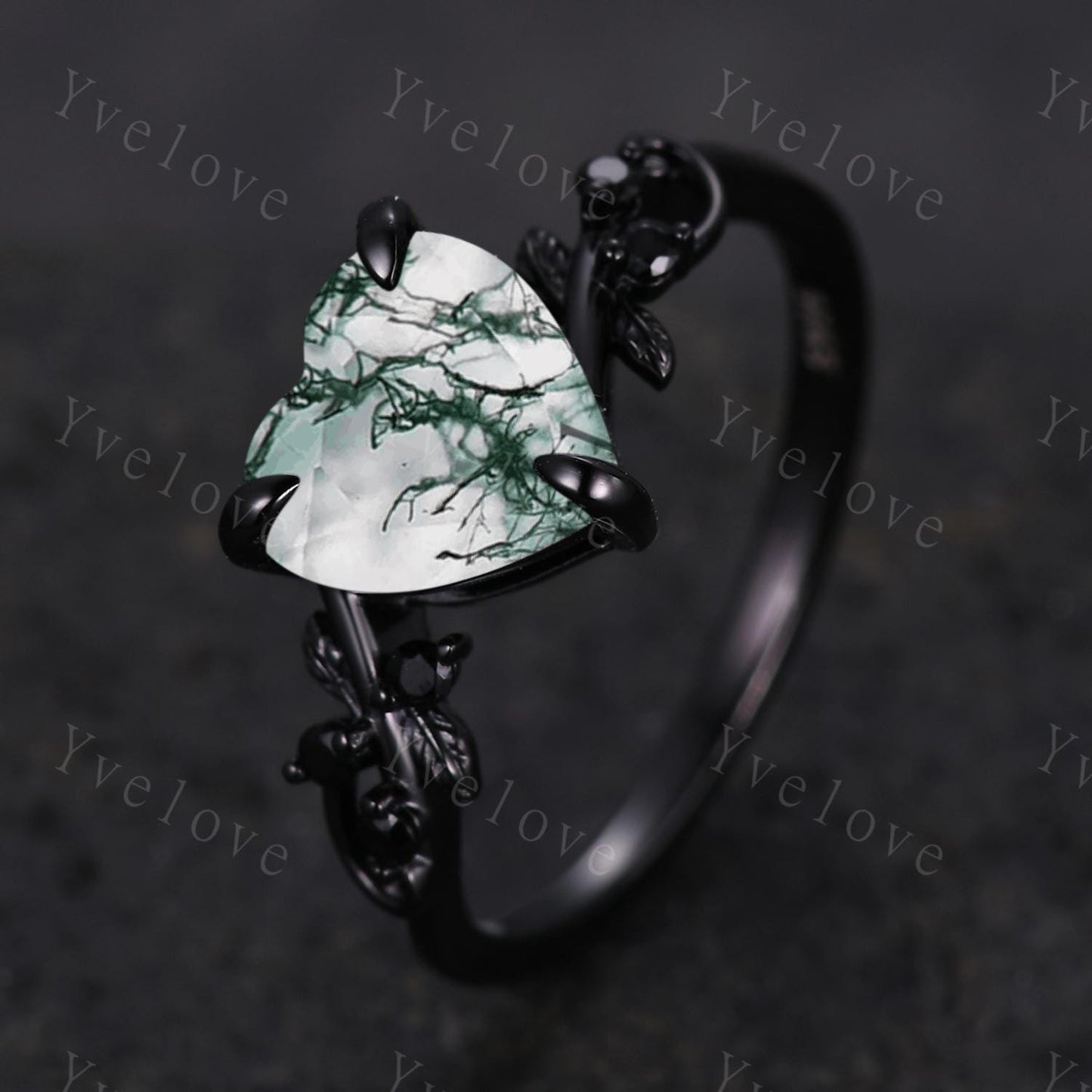 Heart Moss Agate Ring,Gothic Black Twig Vine Leaf Branch Ring,Vintage Natural Agate Bridal Set Anniversary Gift,Black Gold Wedding Band Set