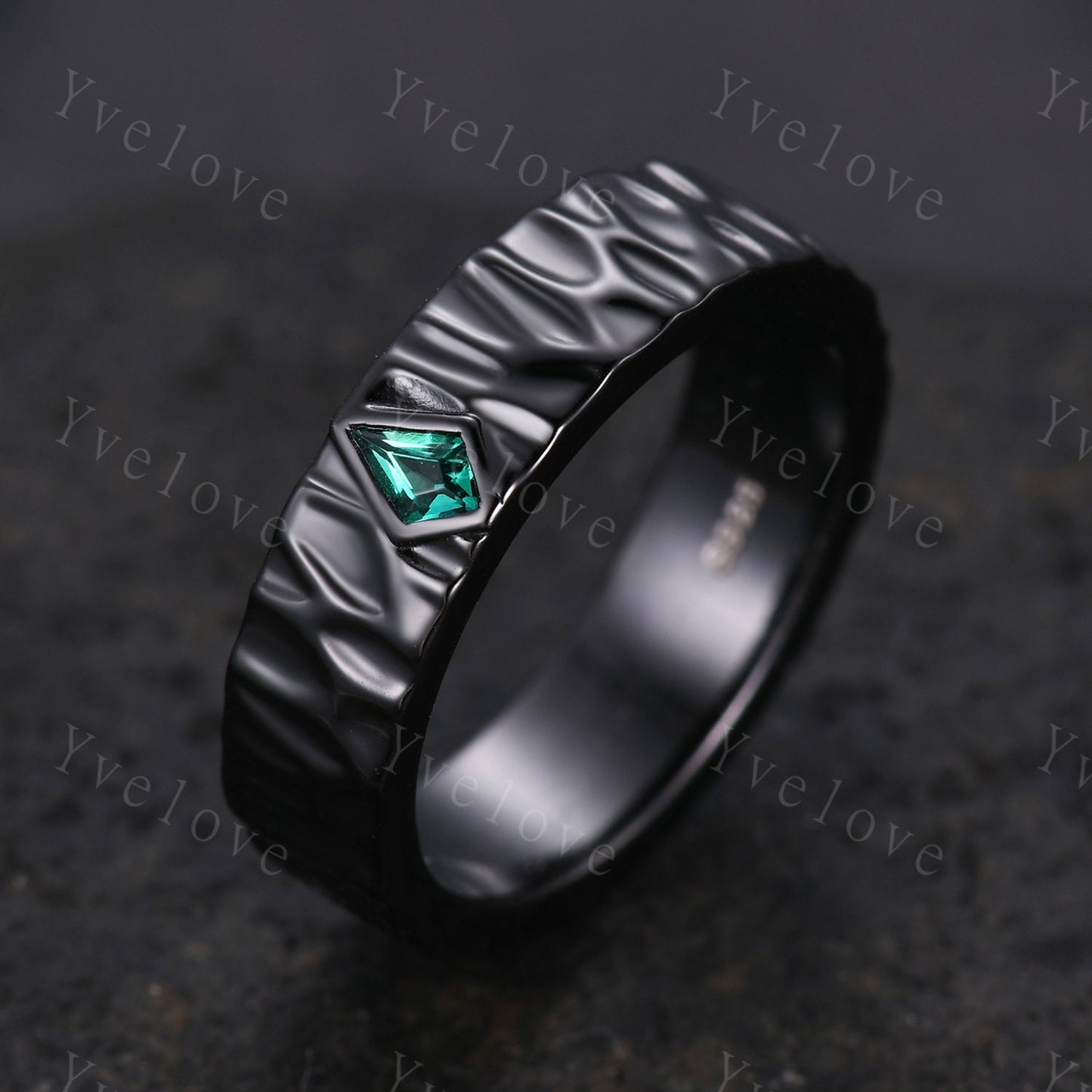 5mm Black Gold Mens Kite Cut Green Emerald Wedding Band Emerald Engagement Ring  Hammered Finished Band Mens Stacking Band His Wedding band