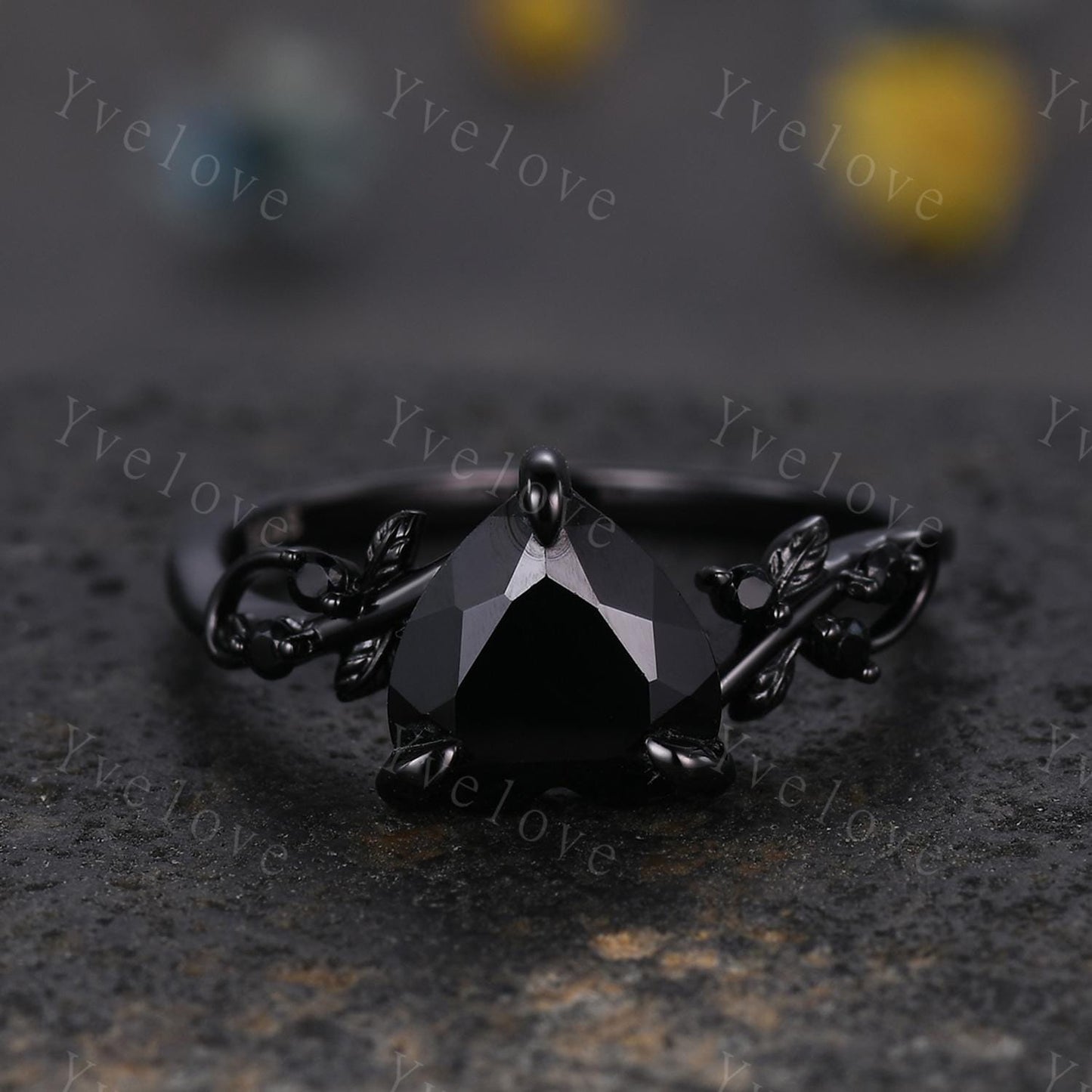 8mm Heart Shape Black Onyx Ring,Vintage Twig Vine Leaf Ring,Gothic Black Onyx Bridal Promise Ring Nature Inspired Black Gold Wedding Band