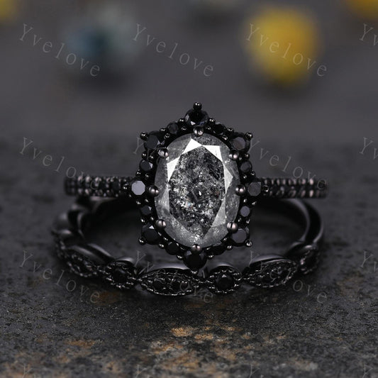 Gothic Oval Shape Salt and Pepper Diamond Engagement Ring Set,Black Gold Diamond Promise Ring Unique Rhodium Black Witchy Ring Bridal Gift