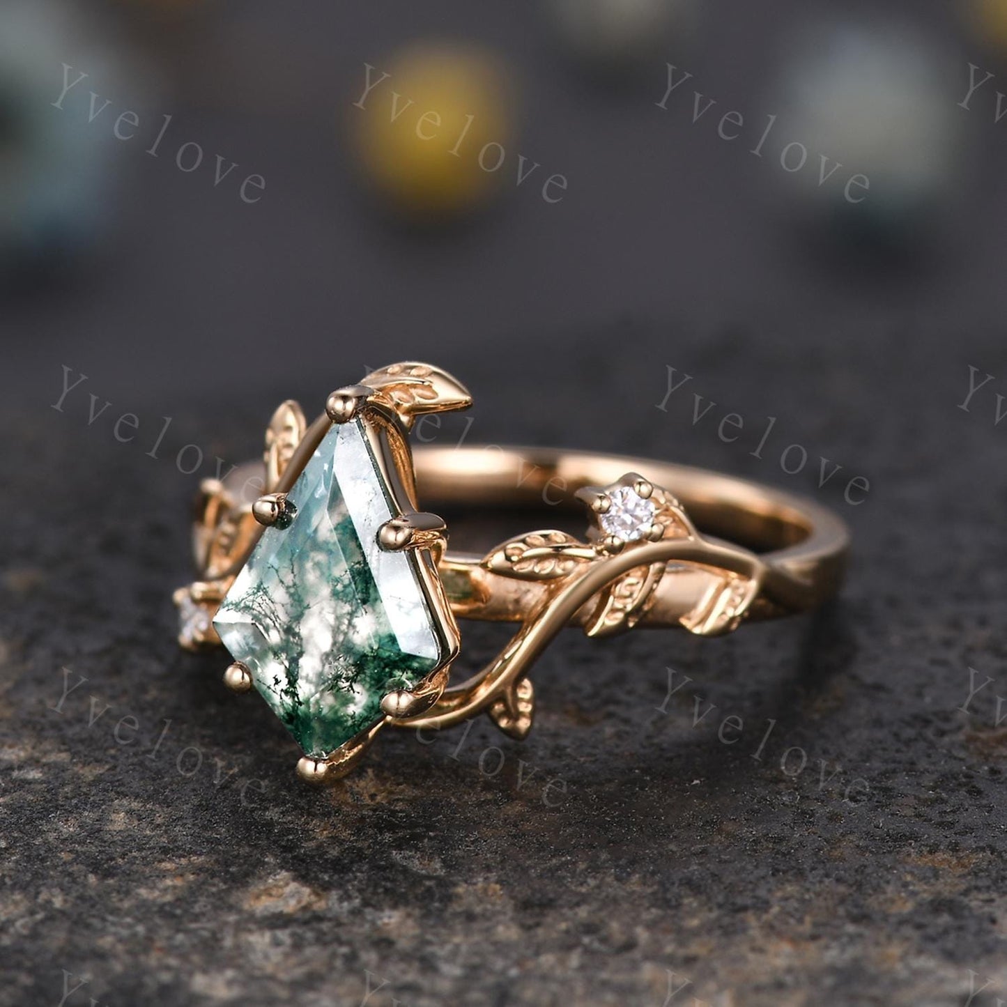 Kite Shaped Moss Agate Engagement Ring Unique Leaf Natural Green Agate Cluster Ring 14K Gold Women Promise Ring Anniversary Gift Bridal Ring