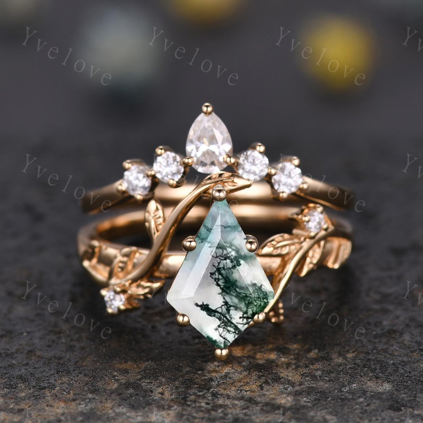 Kite Shaped Moss Agate Engagement Ring Unique Leaf Natural Green Agate Cluster Ring 14K Gold Women Promise Ring Anniversary Gift Bridal Ring