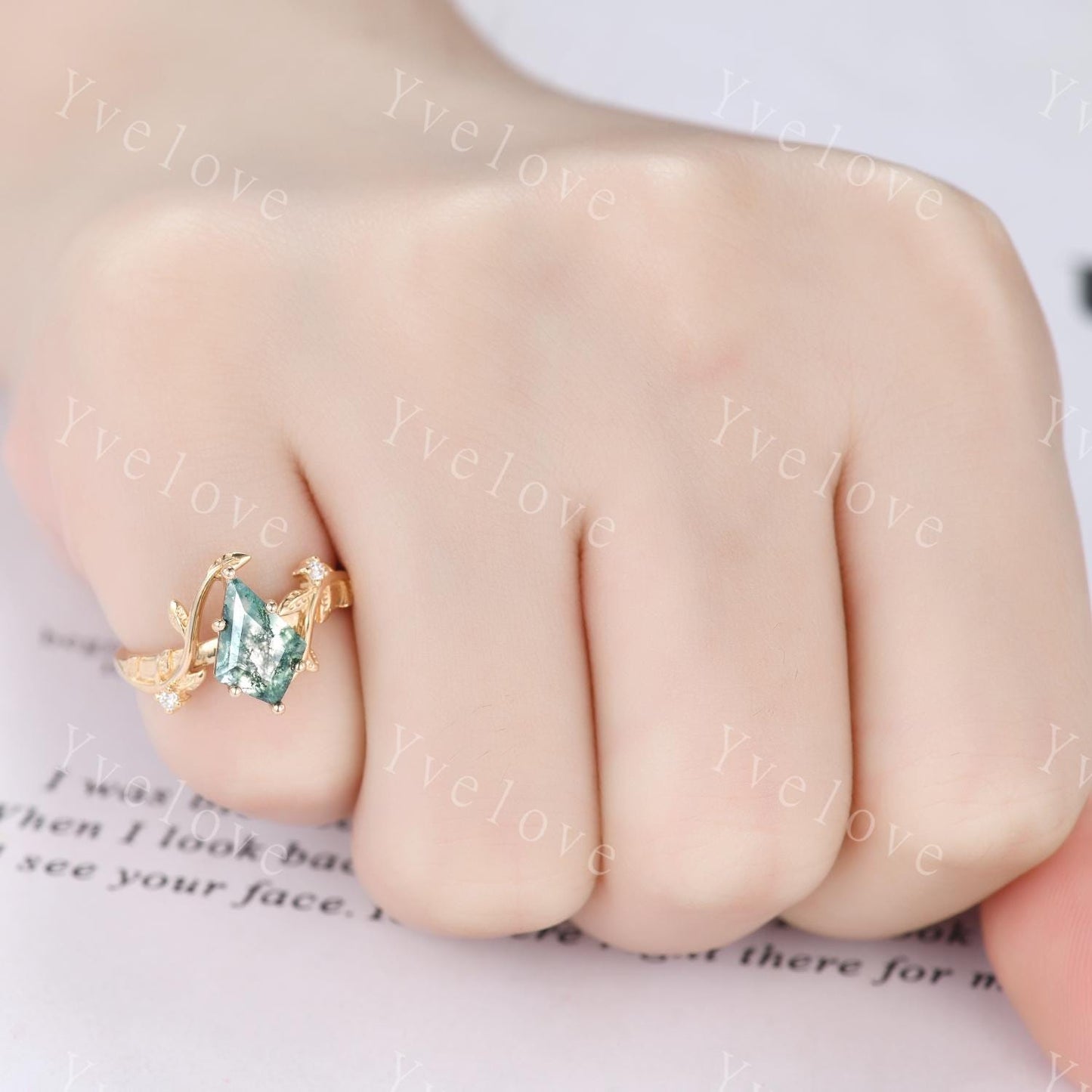 Kite Shaped Moss Agate Engagement Ring Unique Leaf Natural Green Agate Cluster Ring 14K Gold Women Promise Ring Anniversary Gift Bridal Ring