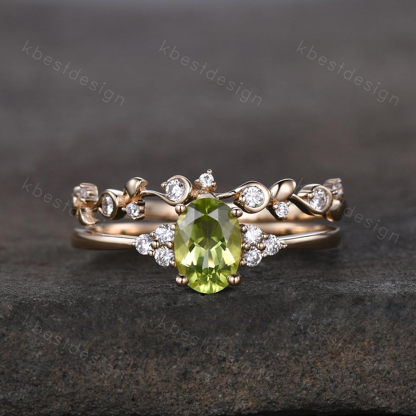 Vintage Peridot Engagement Ring Set Oval Green Peridot Ring 14K Gold Art Deco Moissanite Stacking Band August Birthstone Ring Promise Ring