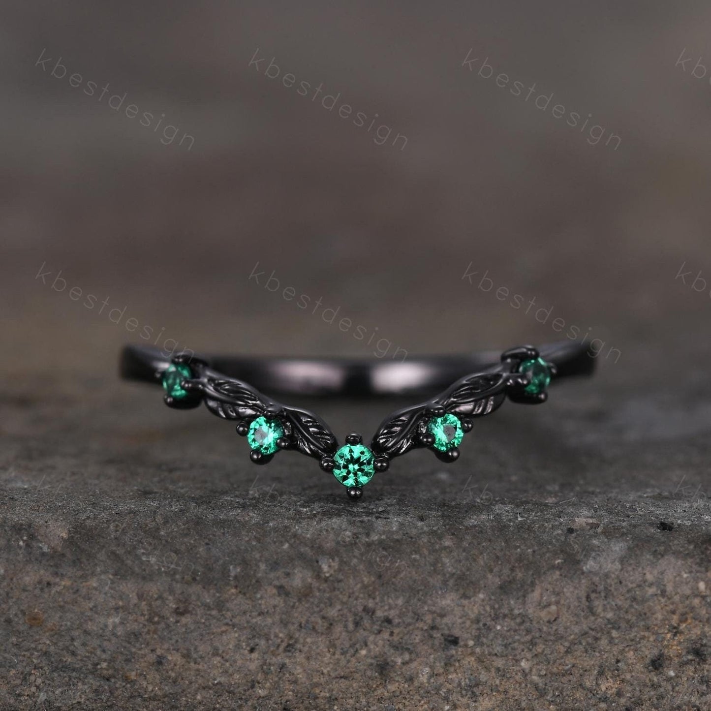 Vintage Curved Emerald Wedding Band Rose Gold Stacking Band Unique Leaf Style Matching Band for Women Nature Inspired Ring Anniversary Gift