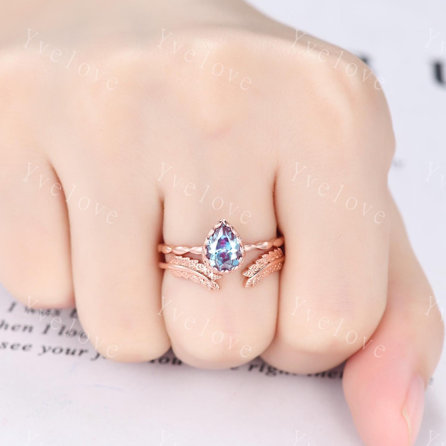 Vintage Pear Cut Alexandrite Engagement Ring Unique Plain Gold Band Art Deco 14K Rose Gold Bridal Wedding Band