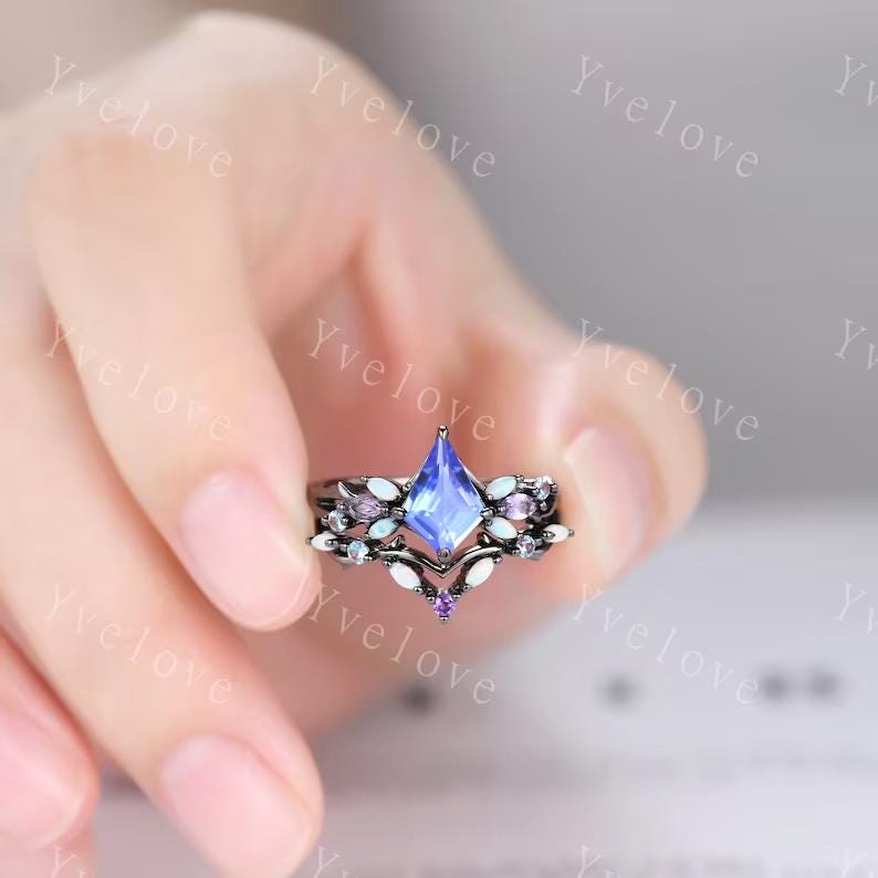 Vintage Kite Cut Tanzanite Engagement Ring Set,Black Gold Ring,Vines Amethyst Opal Ring,Women Bridal Set,Unique Twig Promise Ring Gift