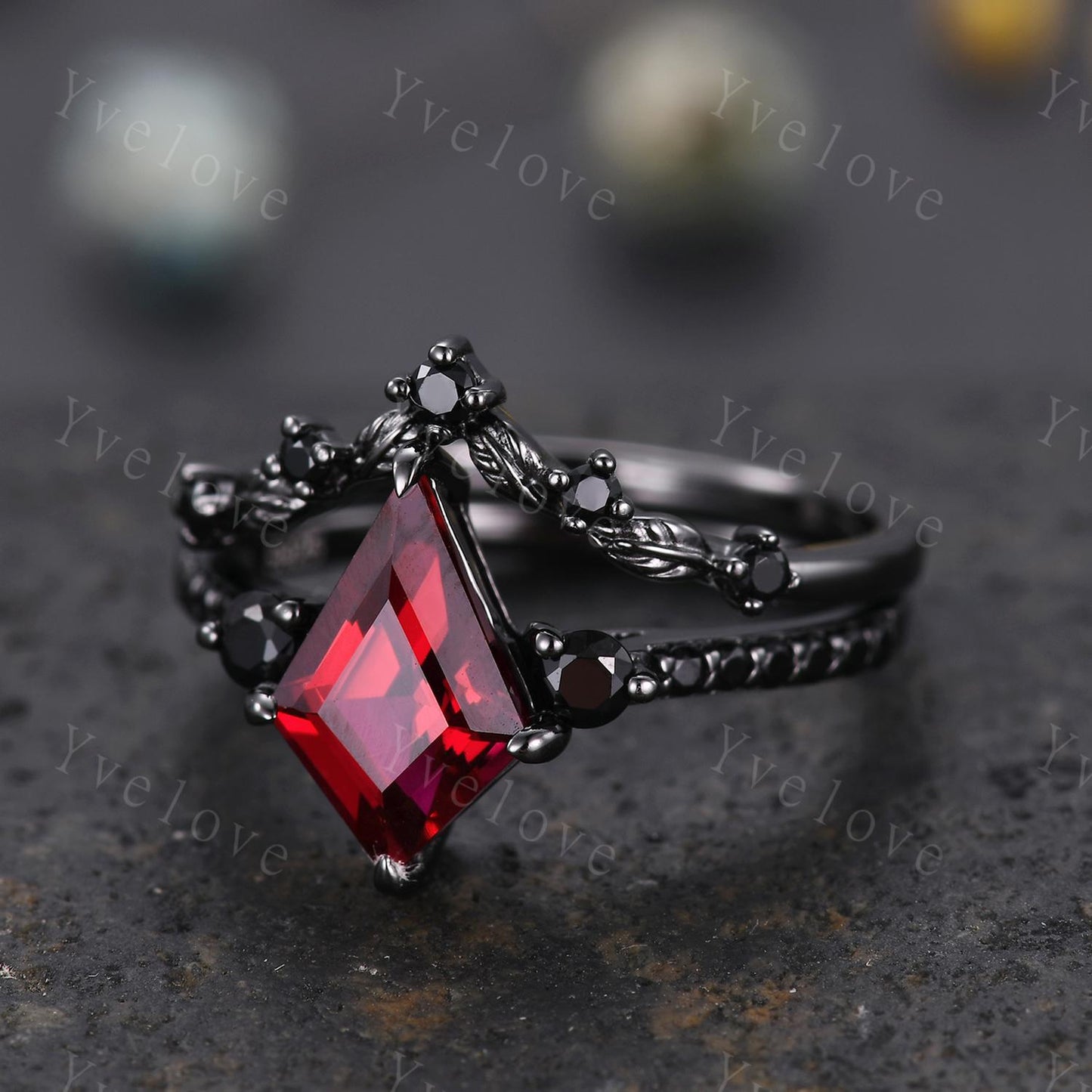 Retro Kite Red Garnet Engagement Ring Set Cluster Twig Leaf Black Silver Band,Unique Black Spinel Diamond Promise Ring Set Anniversary Gift