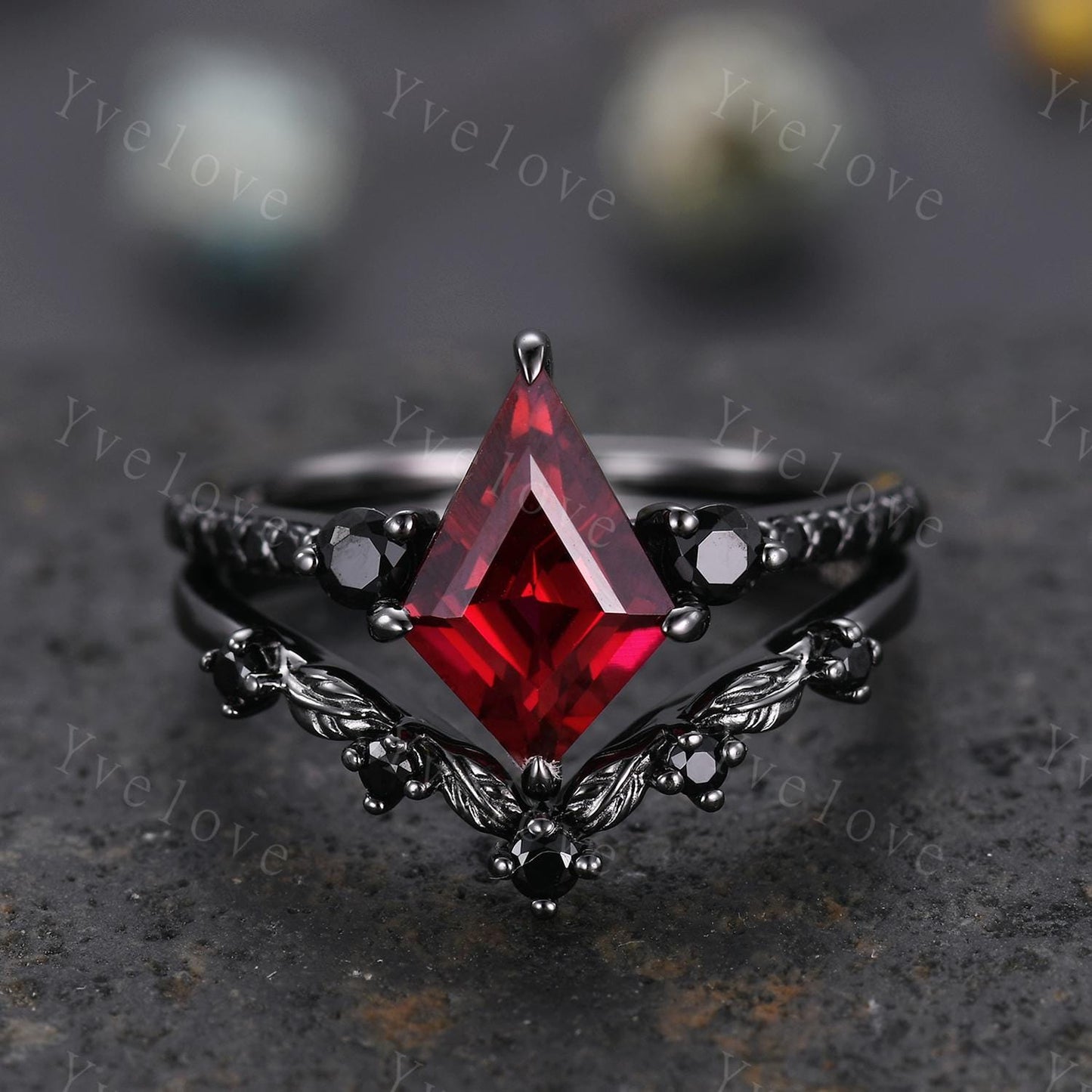 Retro Kite Red Garnet Engagement Ring Set Cluster Twig Leaf Black Silver Band,Unique Black Spinel Diamond Promise Ring Set Anniversary Gift