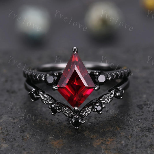 Retro Kite Red Garnet Engagement Ring Set Cluster Twig Leaf Black Silver Band,Unique Black Spinel Diamond Promise Ring Set Anniversary Gift