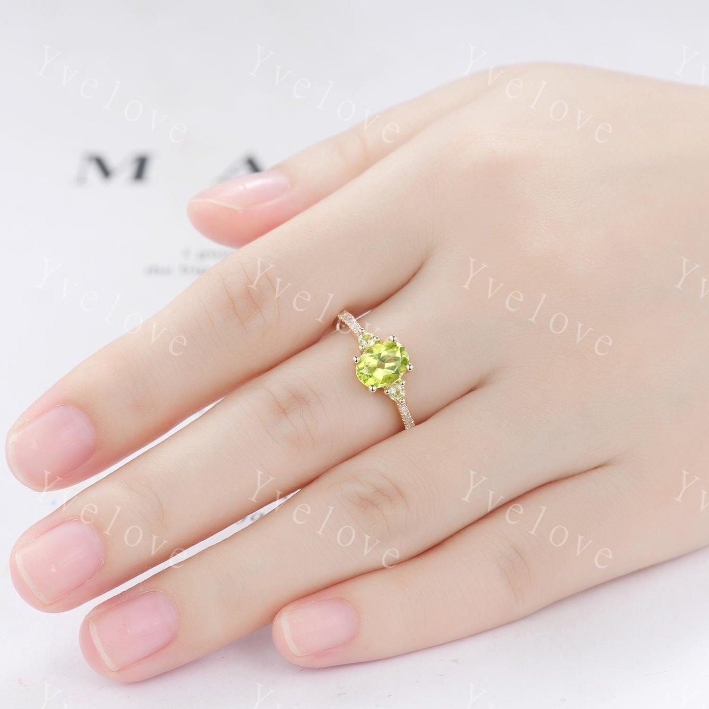 Oval Cut Peridot Engagement Ring Set,Peridot Wedding Ring Set,August Birthstone,Diamond Stacking Wedding Band for Women Anniversary Gift