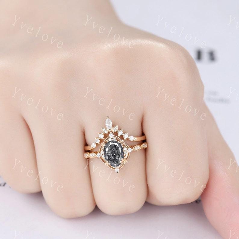 Vintage Salt and Pepper Diamond Engagement Ring,Oval Shaped Diamond Ring,14K Solid Gold Ring,Unique Women Promise Ring For Her,Handmade Gift