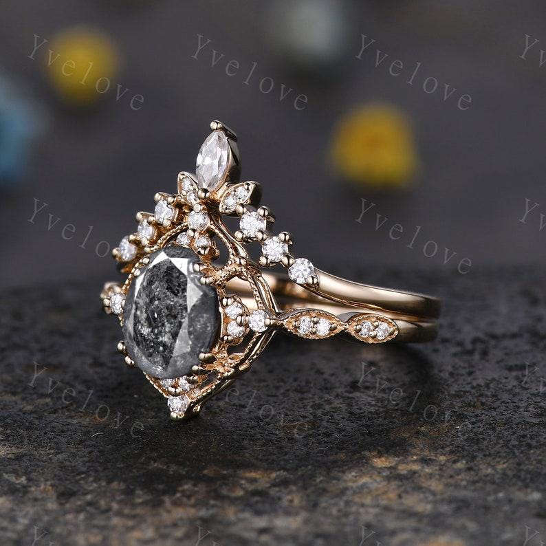 Vintage Salt and Pepper Diamond Engagement Ring,Oval Shaped Diamond Ring Set,14K Gold Ring,Unique Women Promise Ring For Her,Handmade Gift