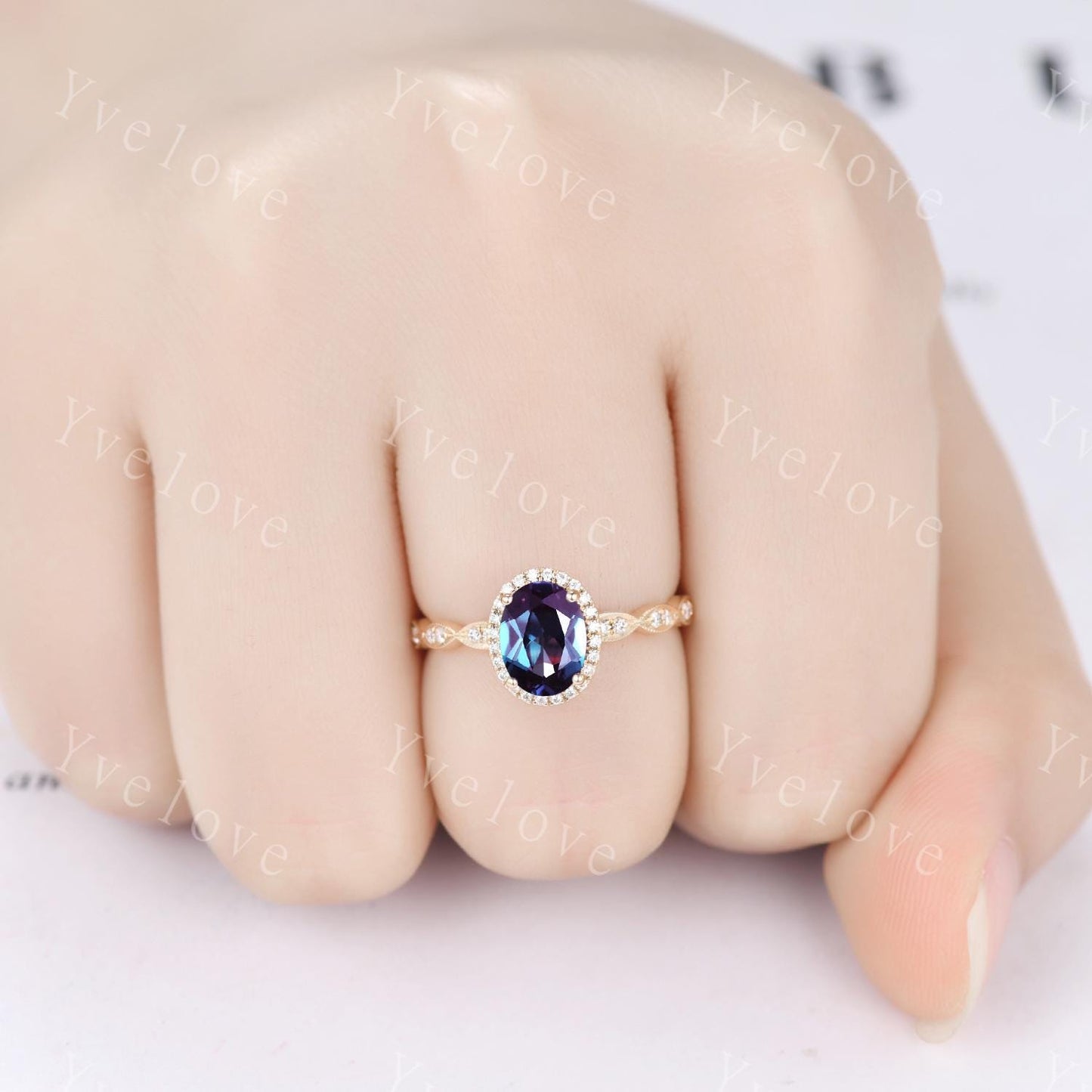 Vintage Oval Alexandrite Engagement Ring 14K Solid Gold Unique Hidden Halo Diamond Engagement Ring Art Deco Wedding Band Women Promise Gift