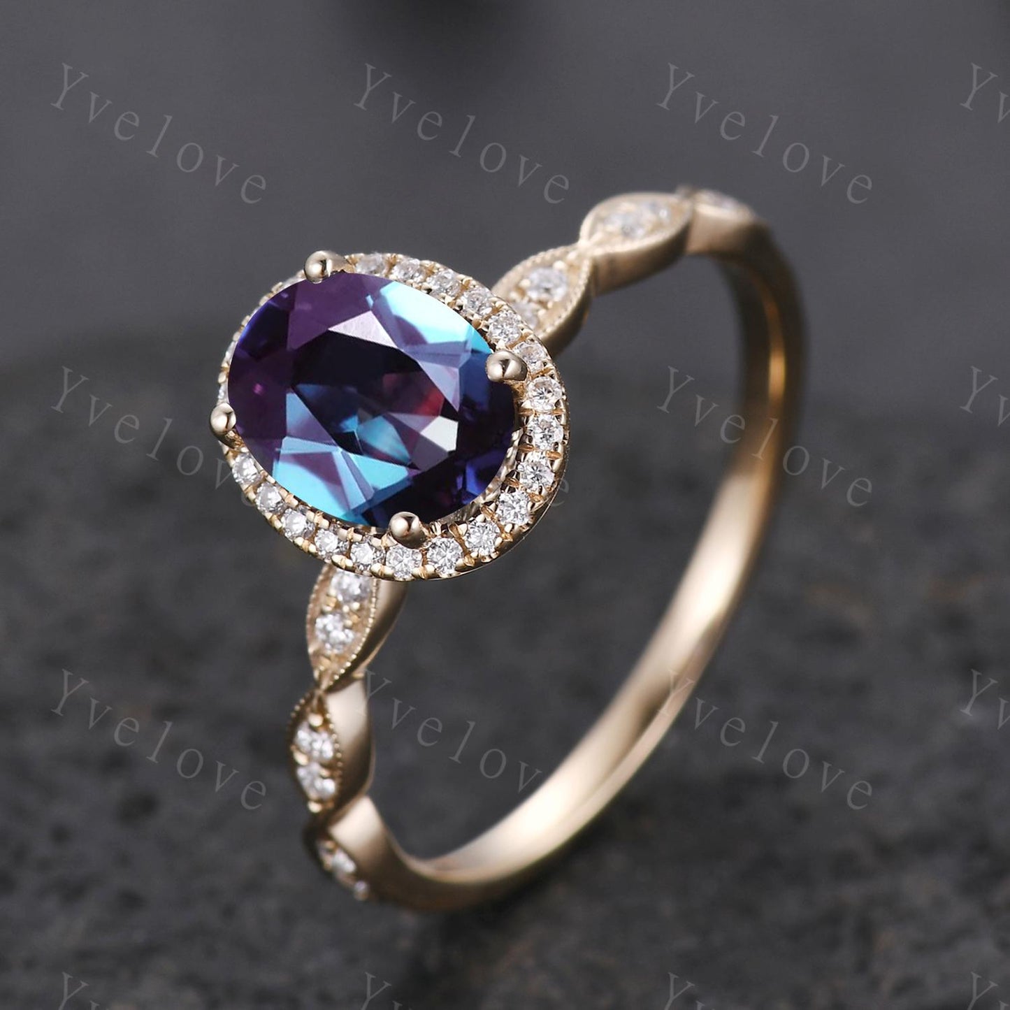 Vintage Oval Alexandrite Engagement Ring 14K Solid Gold Unique Hidden Halo Diamond Engagement Ring Art Deco Wedding Band Women Promise Gift