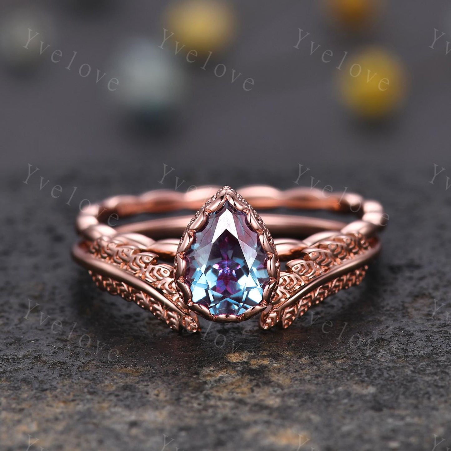 Vintage Pear Cut Alexandrite Engagement Ring Set Unique Leaf Twisted Design Ring Art Deco 14K Rose Gold Open Gap Band Bridal Set Customized