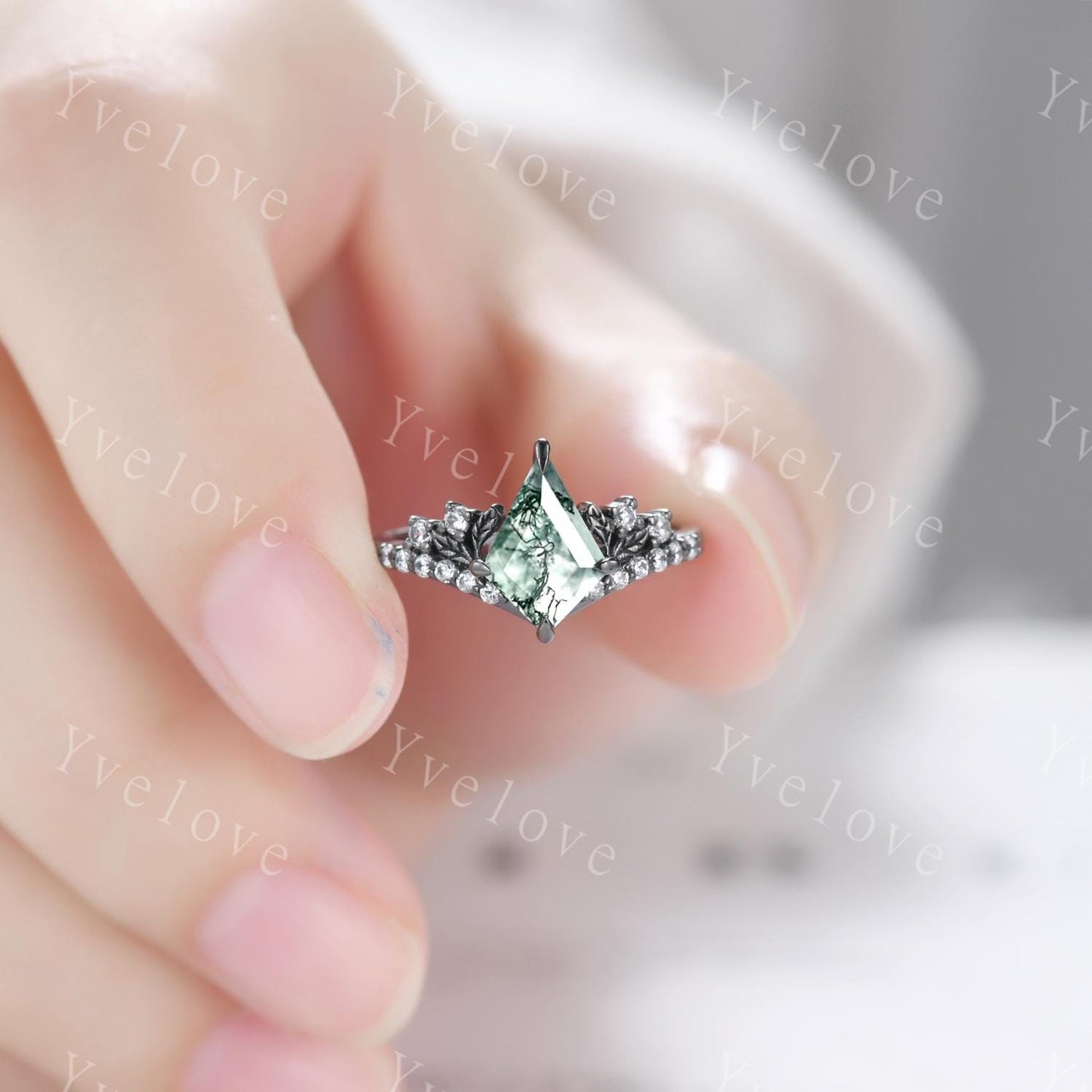 Retro Kite Moss Agate Engagement Ring Set,Gothic Leaf Nature Inspired Black Gold Ring,Green Jewelry Diamond Bridal Promise Ring Women Ring