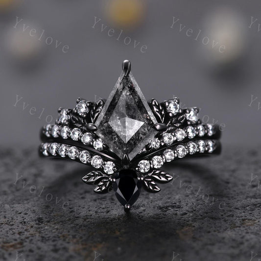 Retro Kite Salt Pepper Diamond Engagement Ring Set,Gothic Leaf Nature Inspired Black Gold Ring,Black Gem Diamond Bridal Ring Women Gift
