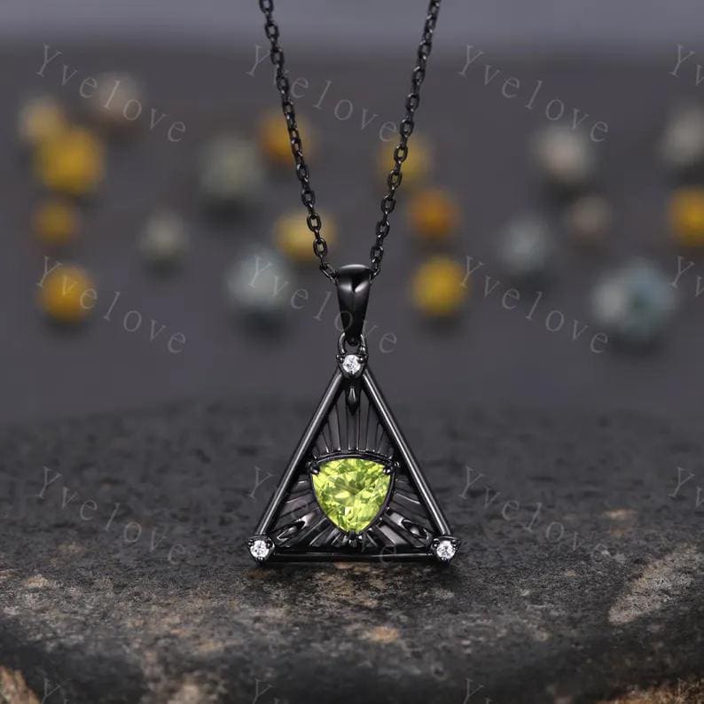Gothic triangle cut alexandrite pendant black gold unique trillion shape alexandrite engagement necklace women retro wedding necklace gift