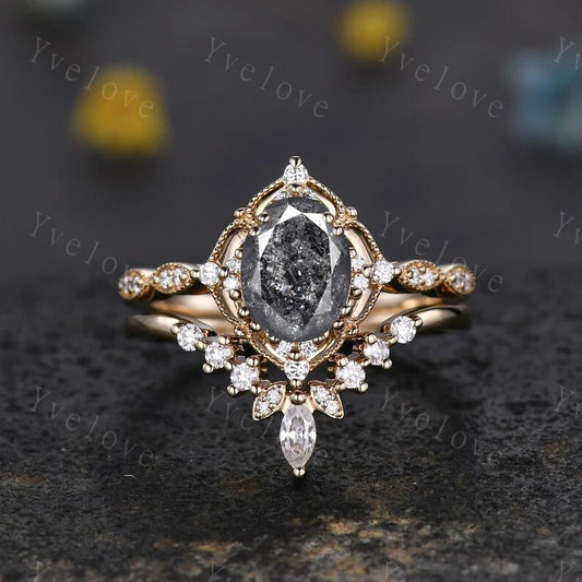 Vintage Salt and Pepper Diamond Engagement Ring,Oval Shaped Diamond Ring Set,14K Gold Ring,Unique Women Promise Ring For Her,Handmade Gift