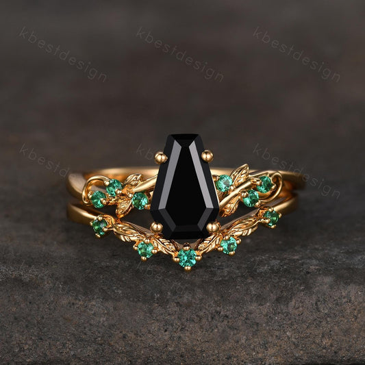 Gothic Yellow Gold Black Onyx Engagement Ring Art Deco Branch Design Leaf Emerald Wedding Ring Coffin cut Ring Unique Bridal Ring Set