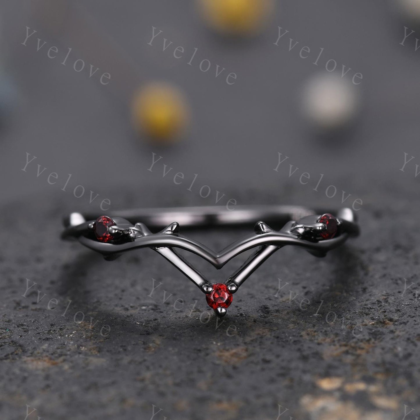 Minimalist Red Garnet Twig Engagement Ring,Twig Matching Band,Women Vine Band,Art Deco V Curved Branch Garnet Wedding Band,Black Gold Ring