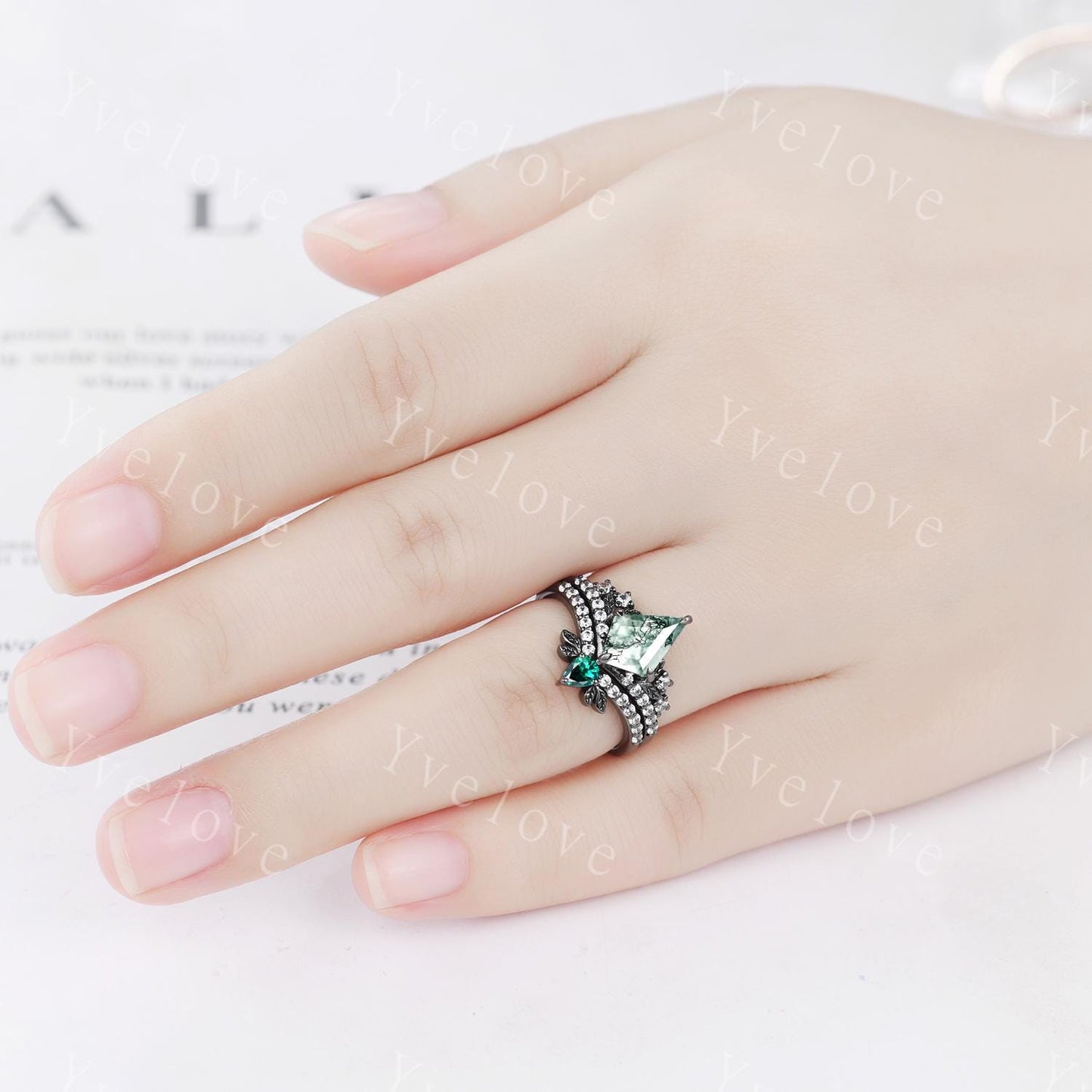 Retro Kite Moss Agate Engagement Ring Set,Gothic Leaf Nature Inspired Black Gold Ring,Green Jewelry Diamond Bridal Promise Ring Women Ring