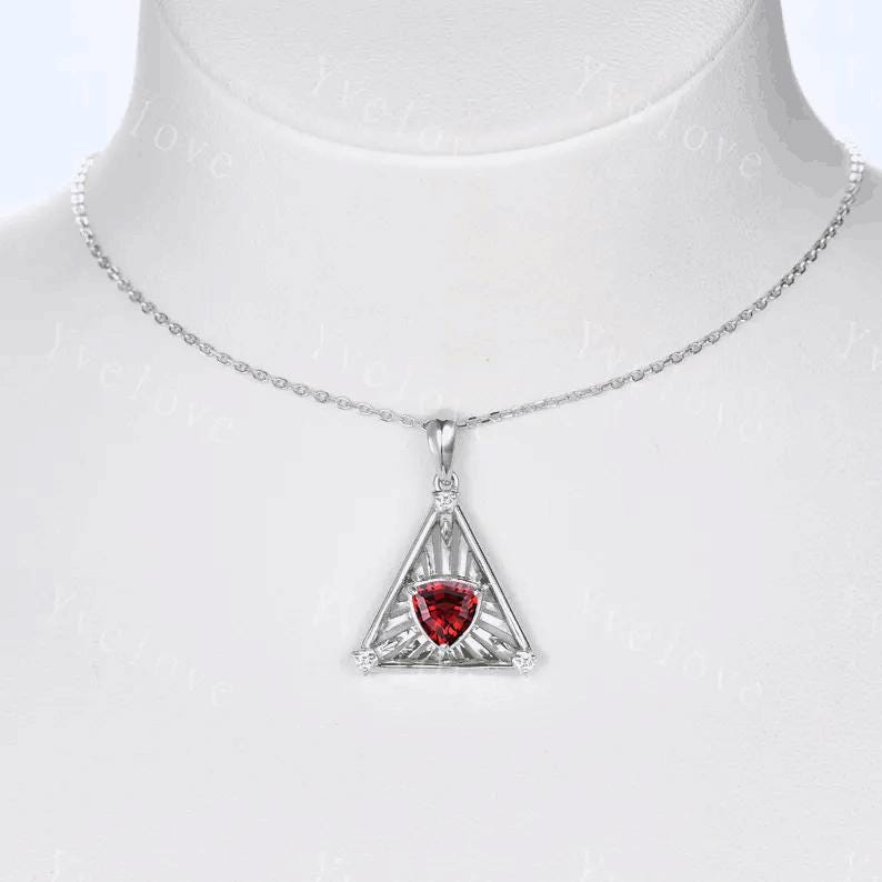 Gothic triangle cut garnet pendant black gold unique trillion shape red garnet engagement necklace women retro wedding necklace gift