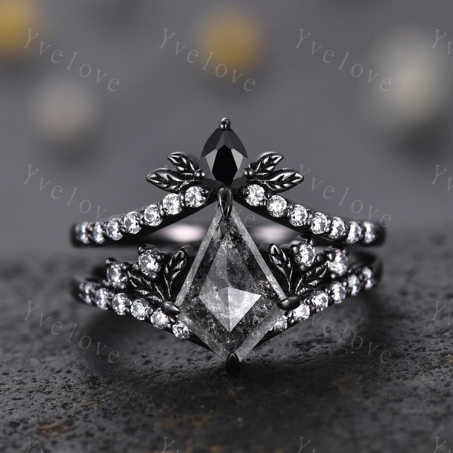 Retro Kite Salt Pepper Diamond Engagement Ring Set,Gothic Leaf Nature Inspired Black Gold Ring,Black Gem Diamond Bridal Ring Women Gift