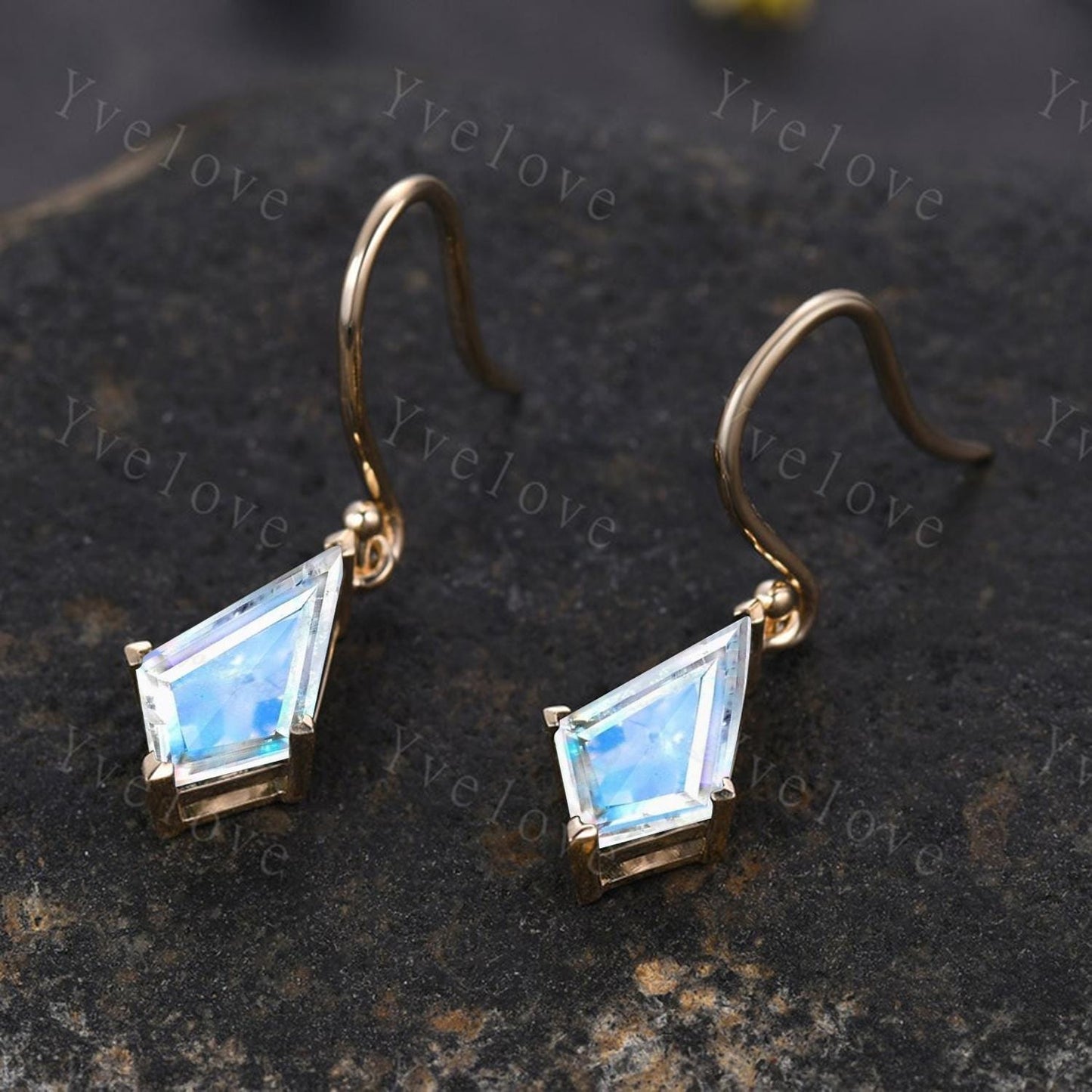 Vintage Kite Shaped Rainbow Moonstone Earrings Moonstone Wedding Dangles Silver Hook Earrings June Birthstone Moonstone Jewelry Gift for Her