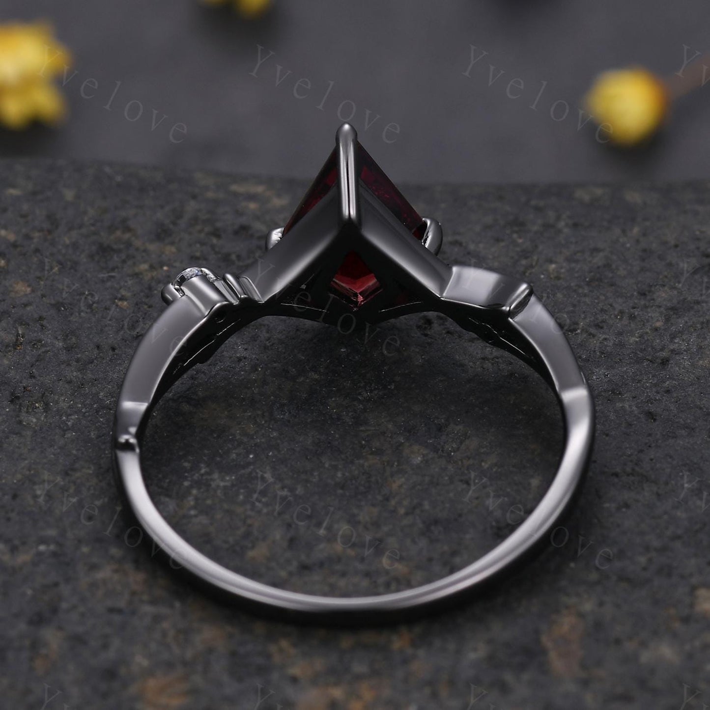 Vintage Kite Cut Red Garnet Engagement Ring,Black Gold Twig Vines Diamond Bridal Ring,Branch Ring,Dainty Twig Diamond Ring Promise Gift