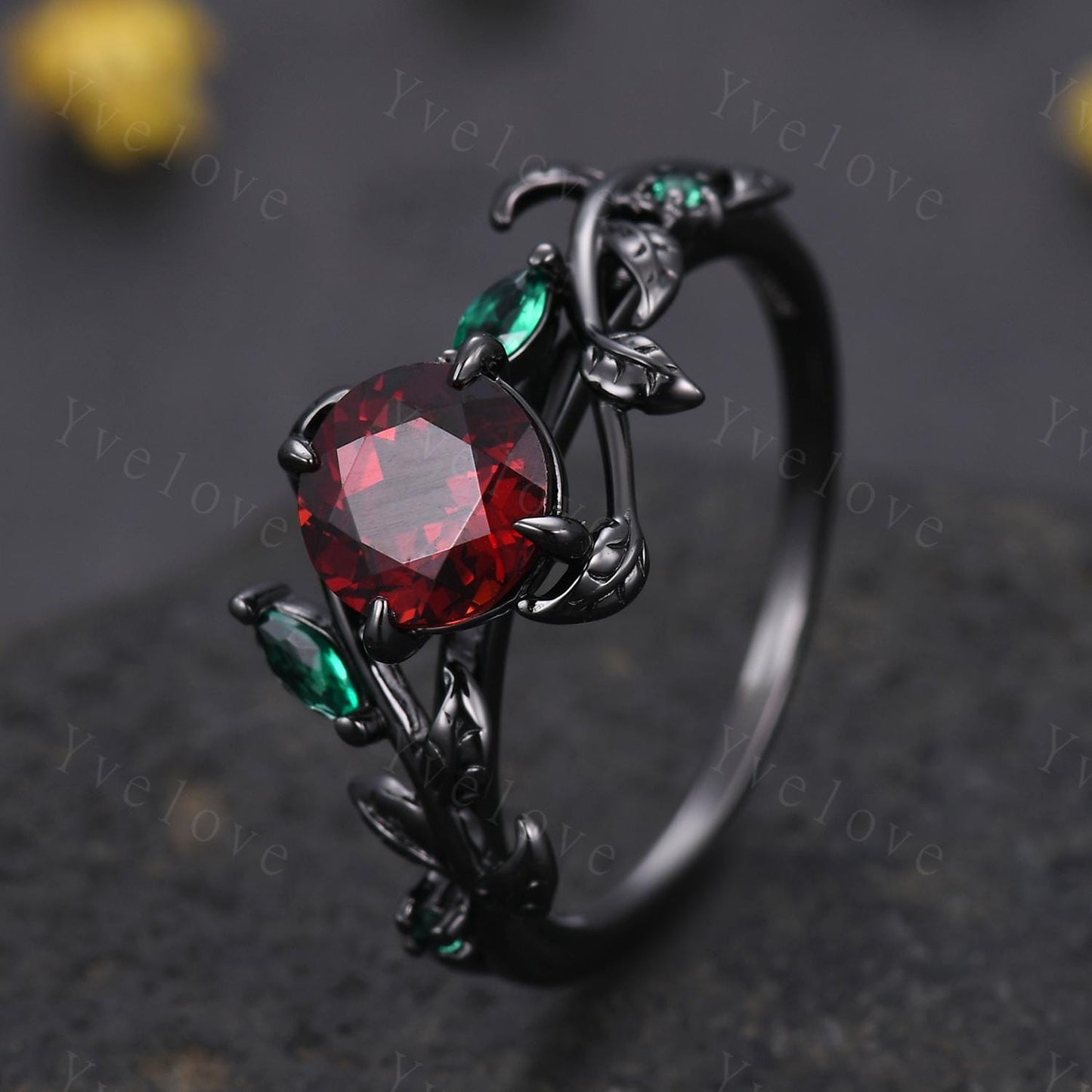 Vintage Round Red Garnet Engagement Ring Set,Black Gold Ring,Cluster Leaf Vine Emerald Wedding Ring,Women Bridal Ring,Art Deco Promise Gift