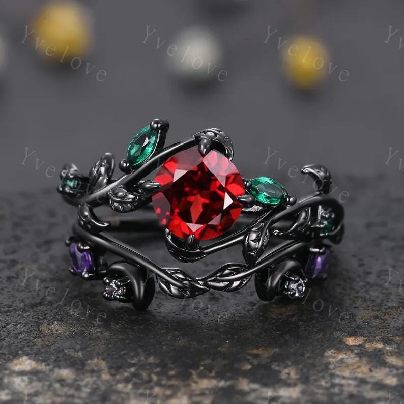 Vintage Round Red Garnet Engagement Ring Set,Black Gold Ring,Cluster Leaf Vine Emerald Wedding Ring,Women Bridal Ring,Art Deco Promise Gift