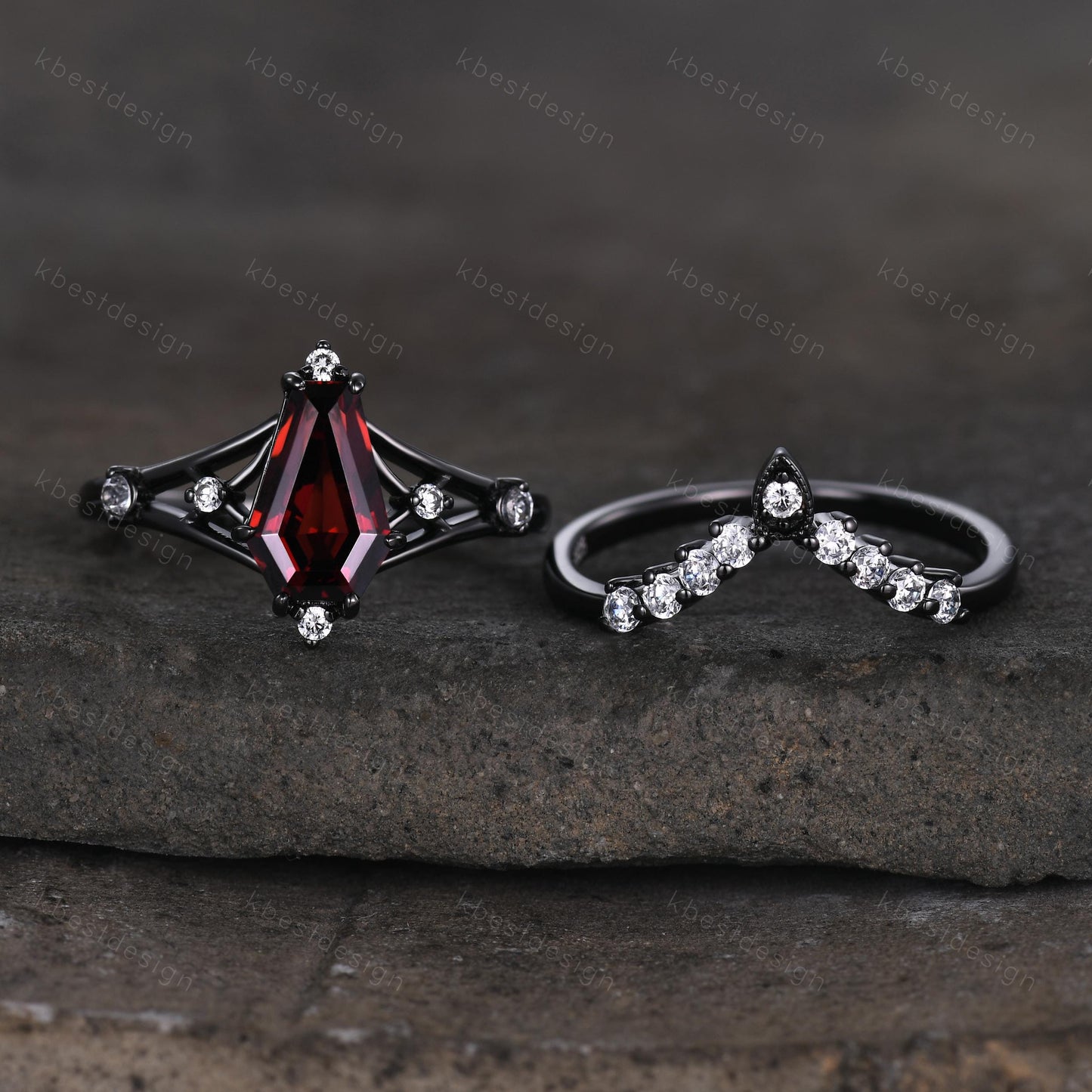 Gothic Garnet Engagement Ring Set Black Gold Rings For Women Unique Curved Moissanite Stacking Band Art Deco Shank Ring Promise Ring