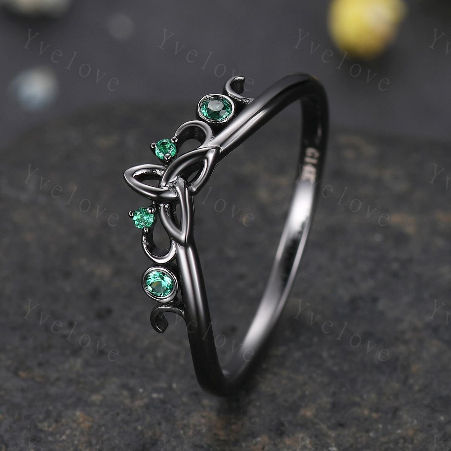 Celtic Knot Ring,Green Emerald Wedding band,Vintage Retro Black Gold Ring Emerald Jewelry Stacking Matching Band Bridal Ring Gift For Her