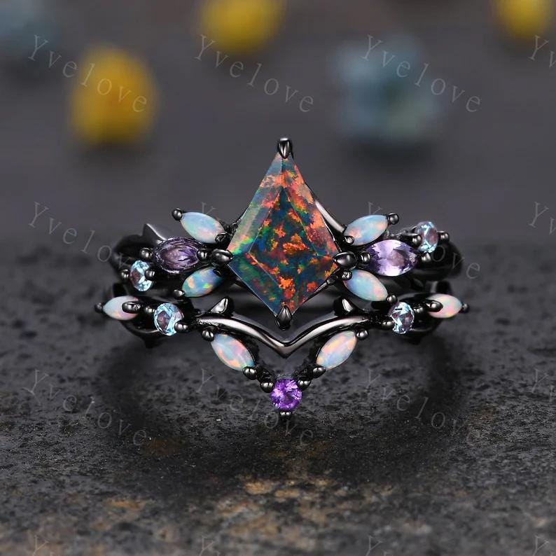 Vintage Kite Cut Black Fire Opal Engagement Ring Set,Black Gold Ring,Vines Black Opal Ring,Women Bridal Set,Unique Twig Promise Ring Gift