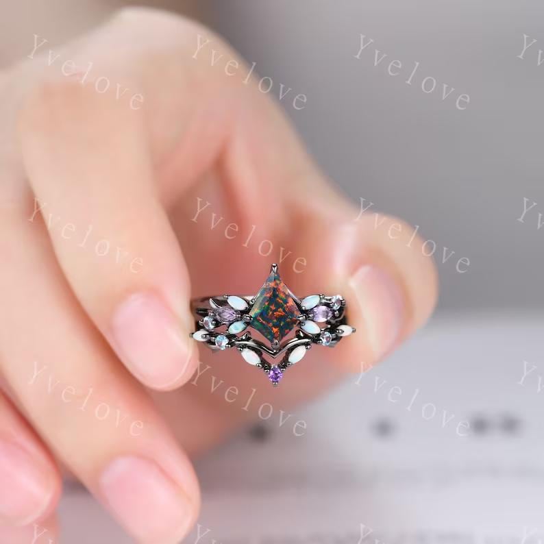 Vintage Kite Cut Black Fire Opal Engagement Ring Set,Black Gold Ring,Vines Black Opal Ring,Women Bridal Set,Unique Twig Promise Ring Gift