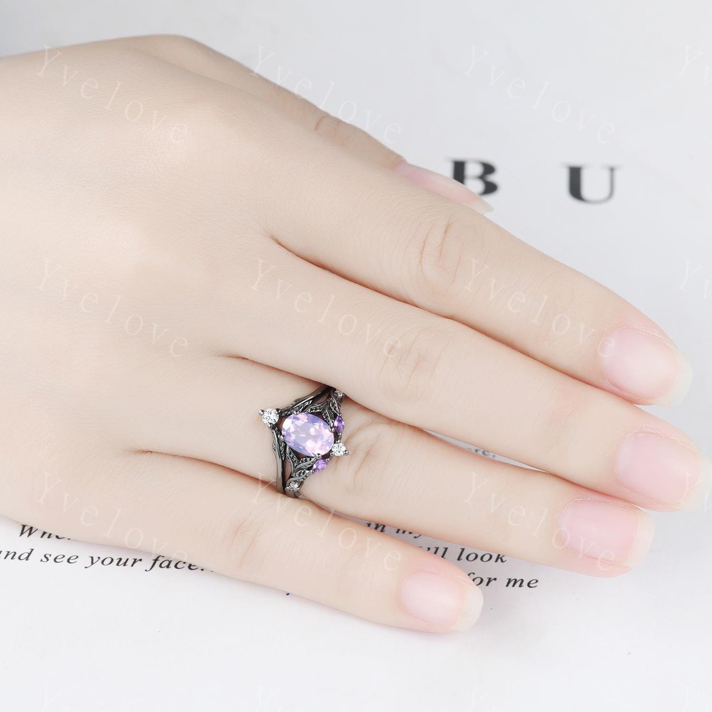 Natural Lavender Amethyst Engagement Ring Set February Birthstone Oval Cut Amethyst Ring Black Gold Leaf Nature Inspired Bridal Ring Set