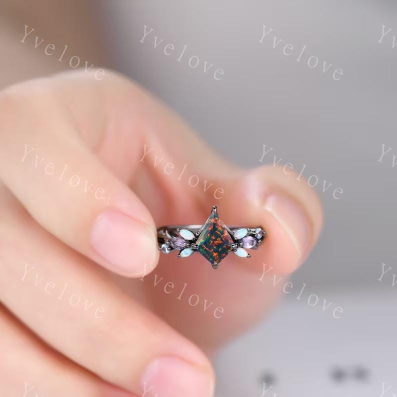 Vintage Kite Cut Black Fire Opal Engagement Ring Set,Black Gold Ring,Vines Black Opal Ring,Women Bridal Set,Unique Twig Promise Ring Gift