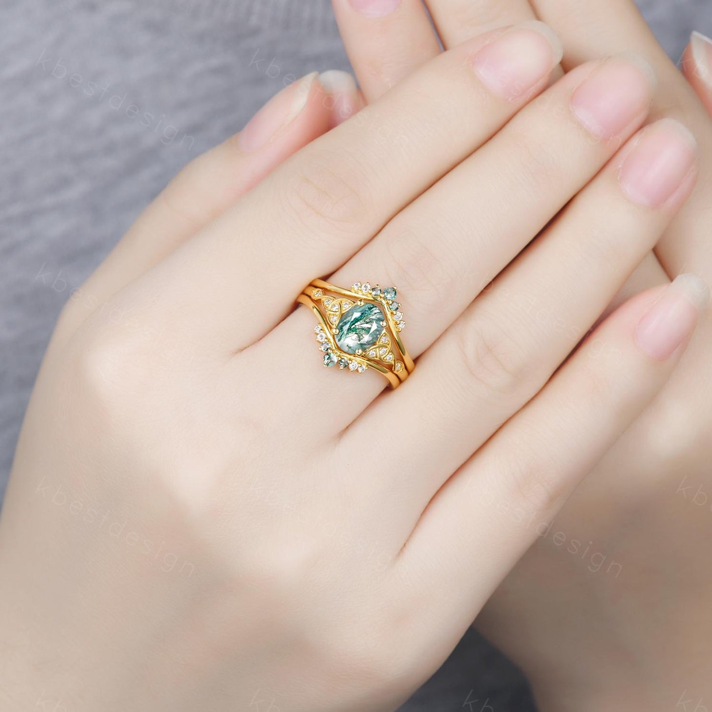 Vintage moss agate engagement ring set yellow gold double curved stacking wedding band unique celtic green agate ring oval cut bridal set