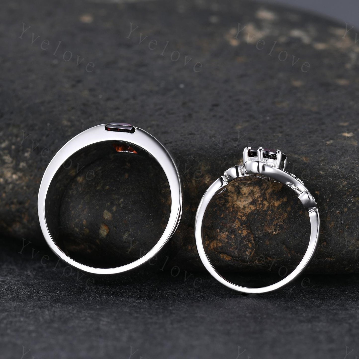 Vintage Red Garnet Couple Rings His and Hers Wedding Band Nature Inspired Garnet Couple Ring Set Sterling Silver Bridal Ring Promise Gift