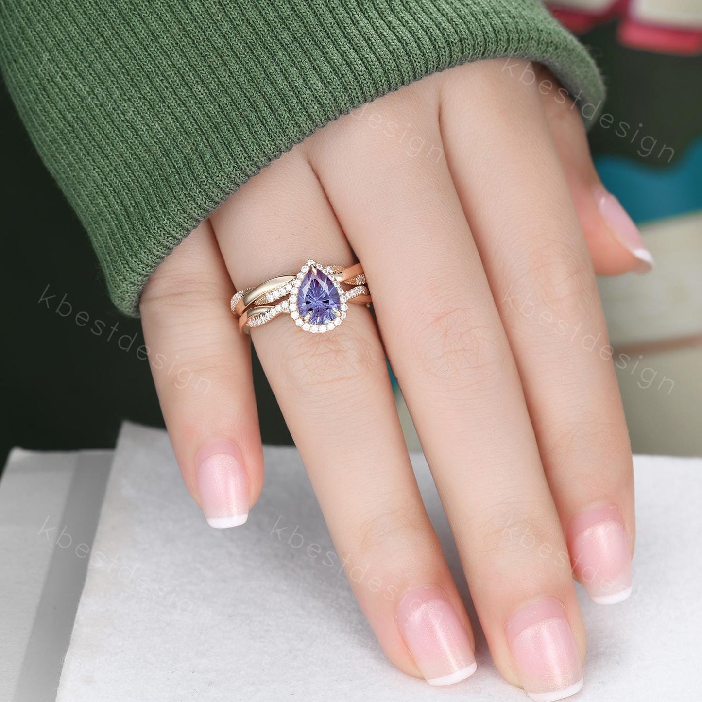 Firework Alexandrite Engagement Ring Set Teardrop Alexandrite Ring Twist Moissanite Wedding Band Promise Ring Bridal Set 14K Solid Gold Ring