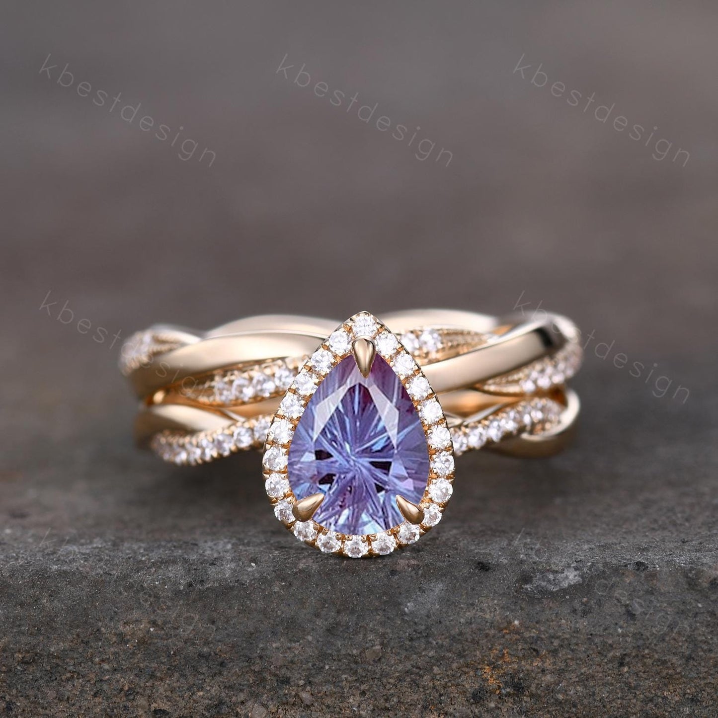 Firework Alexandrite Engagement Ring Set Teardrop Alexandrite Ring Twist Moissanite Wedding Band Promise Ring Bridal Set 14K Solid Gold Ring