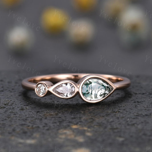 Vintage Pear Cut Moss Agate Ring Engagement Ring,Bezel Set Ring,Art Deco Moissanite Wedding Band,3 Stone Unique Women Bridal Promise Ring